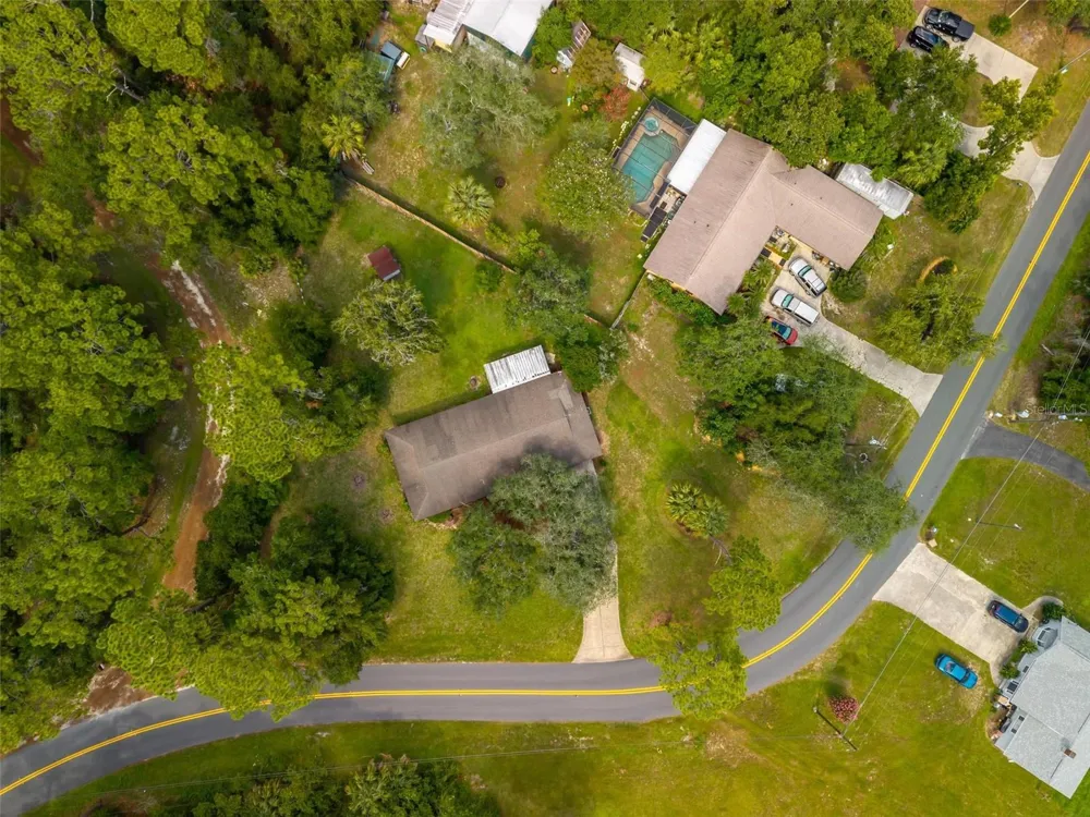 16529 ORANGE AVENUE Umatilla, FL 32784