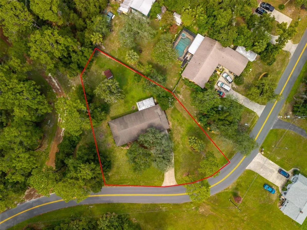 16529 ORANGE AVENUE Umatilla, FL 32784
