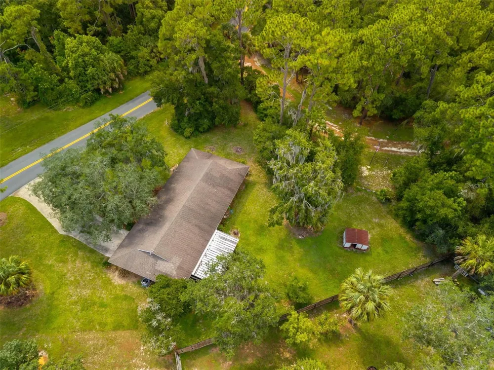 16529 ORANGE AVENUE Umatilla, FL 32784