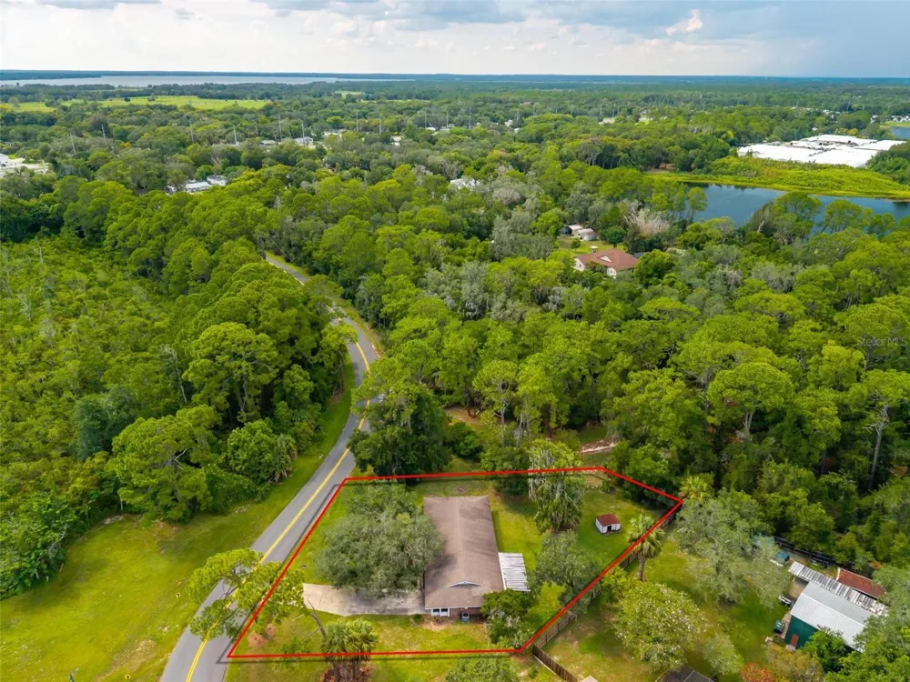 16529 ORANGE AVENUE Umatilla, FL 32784