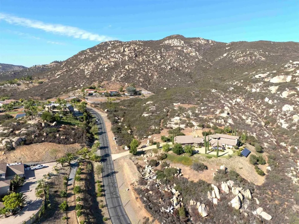 88 Presilla Dr 88 Jamul, CA 91935