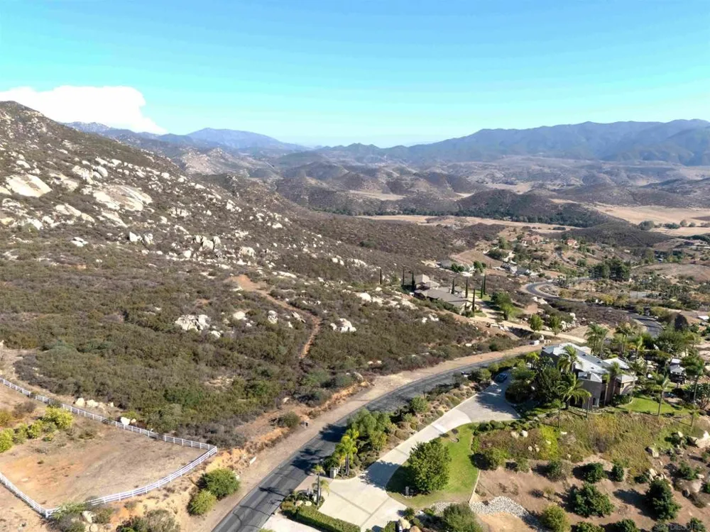 88 Presilla Dr 88 Jamul, CA 91935