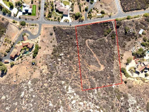 84 Presilla Dr 84