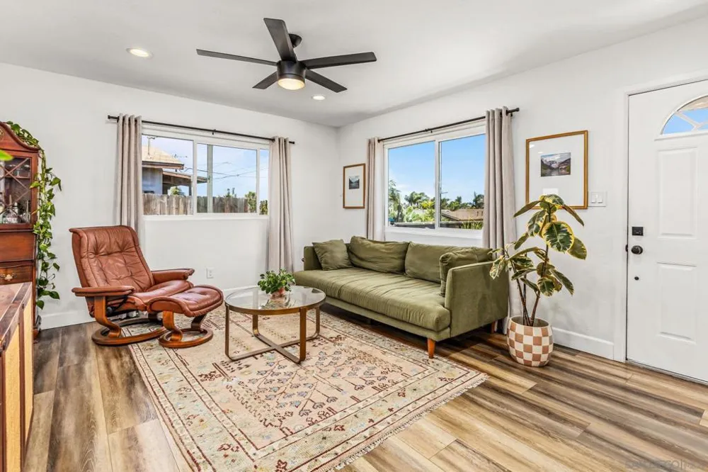 980 Georgia St Imperial Beach, CA 91932