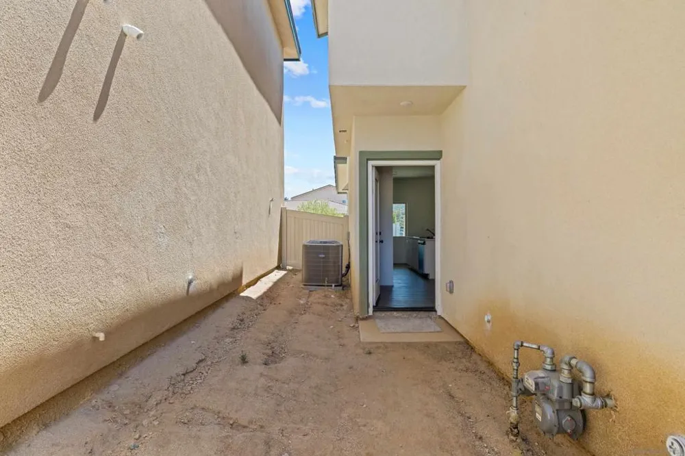 13410 Wagon Lane Valley Center, CA 92082