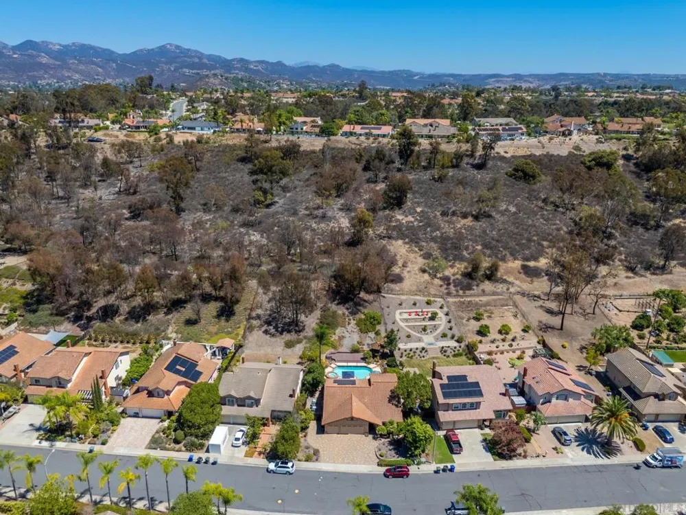 14473 Maplewood Street Poway, CA 92064