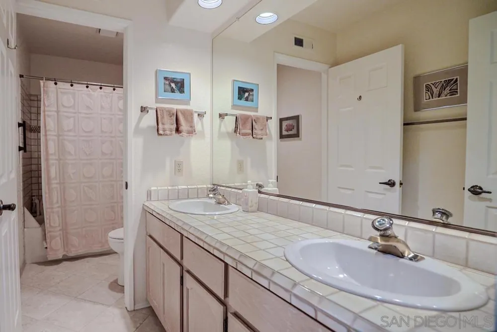 14473 Maplewood Street Poway, CA 92064