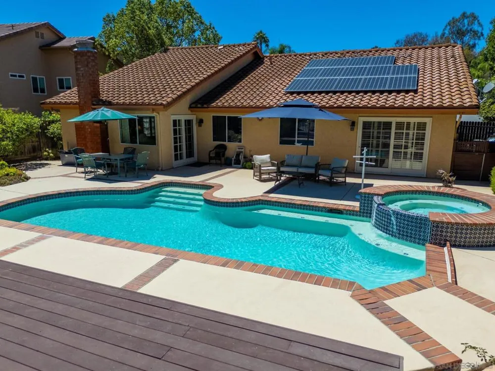 14473 Maplewood Street Poway, CA 92064