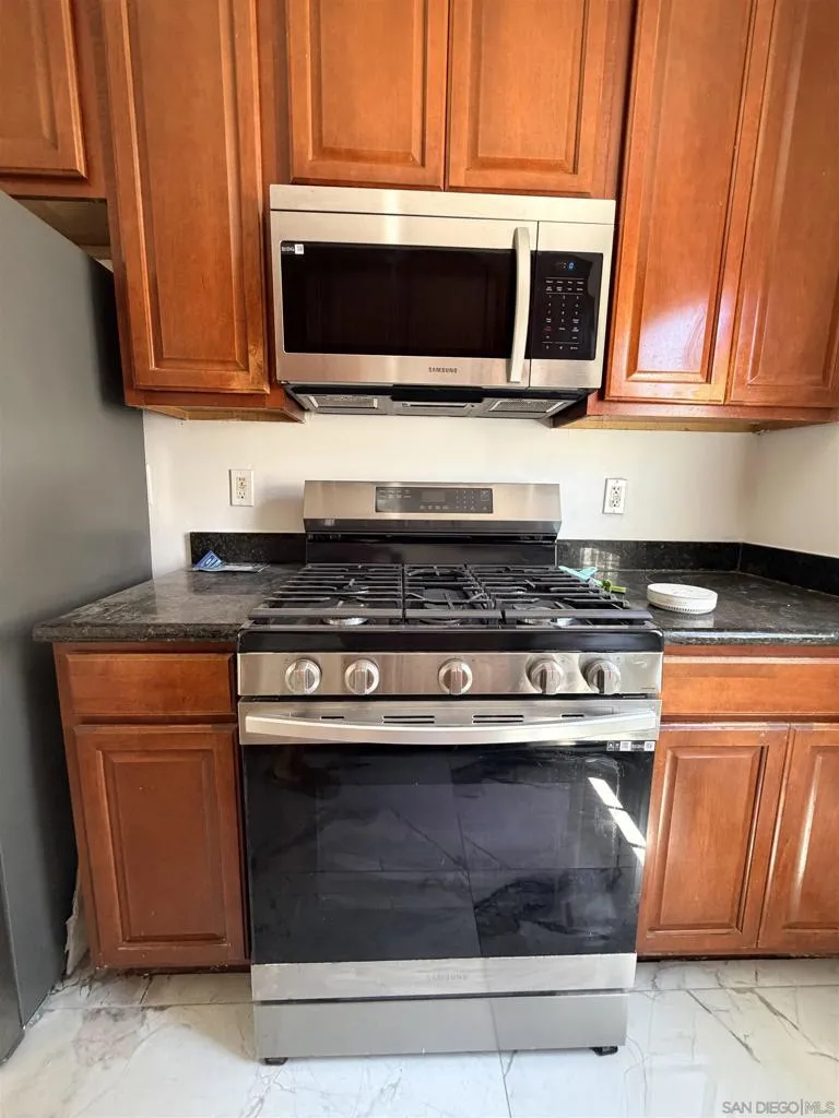 1507 S 40Th #B San Diego, CA 92113
