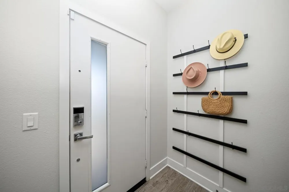 8309 Distinctive San Diego, CA 92108