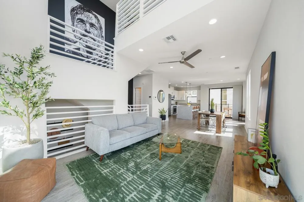 8309 Distinctive San Diego, CA 92108