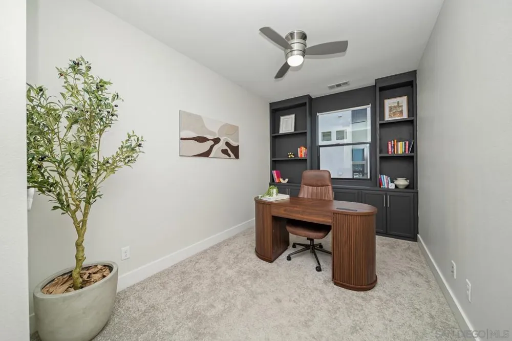 8309 Distinctive San Diego, CA 92108