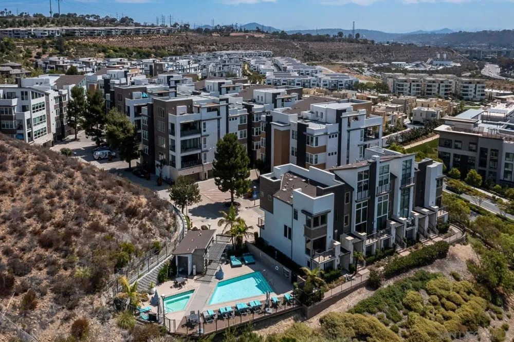 8309 Distinctive San Diego, CA 92108