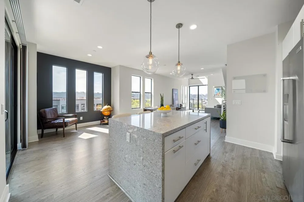 8309 Distinctive San Diego, CA 92108