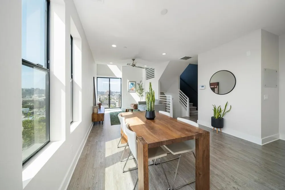 8309 Distinctive San Diego, CA 92108