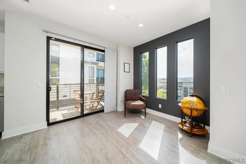 8309 Distinctive San Diego, CA 92108
