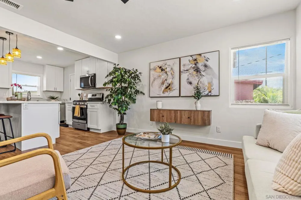 1334 E Division St National City, CA 91950