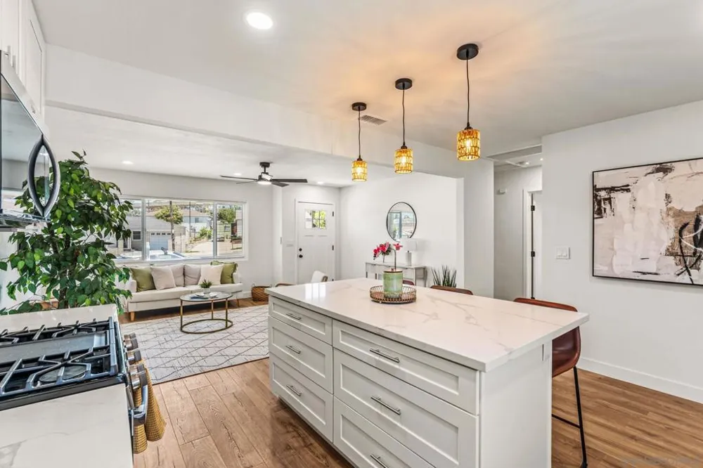 1334 E Division St National City, CA 91950