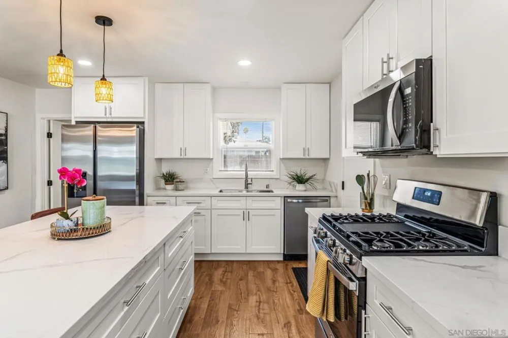 1334 E Division St National City, CA 91950