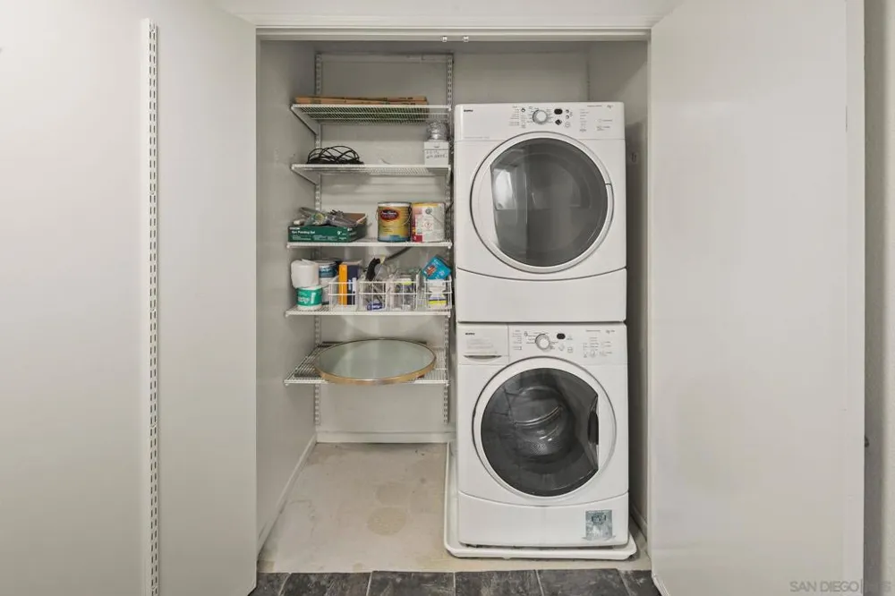 2445 Brant St #510 San Diego, CA 92101