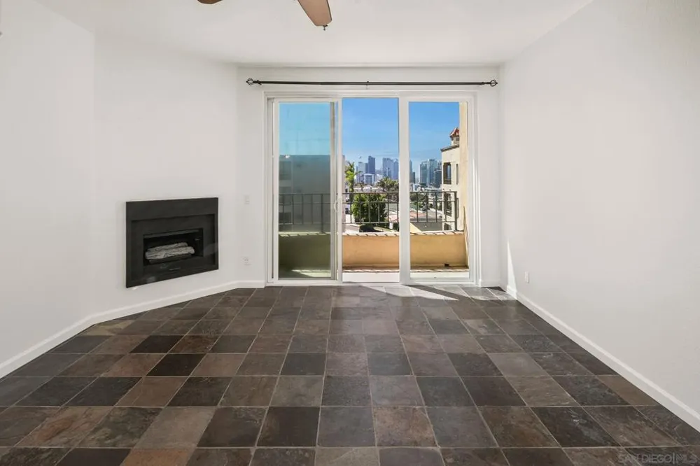 2445 Brant St #510 San Diego, CA 92101