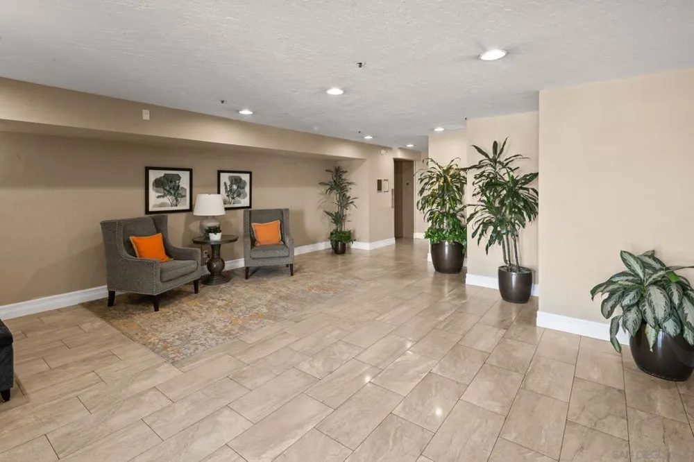 2445 Brant St #510 San Diego, CA 92101