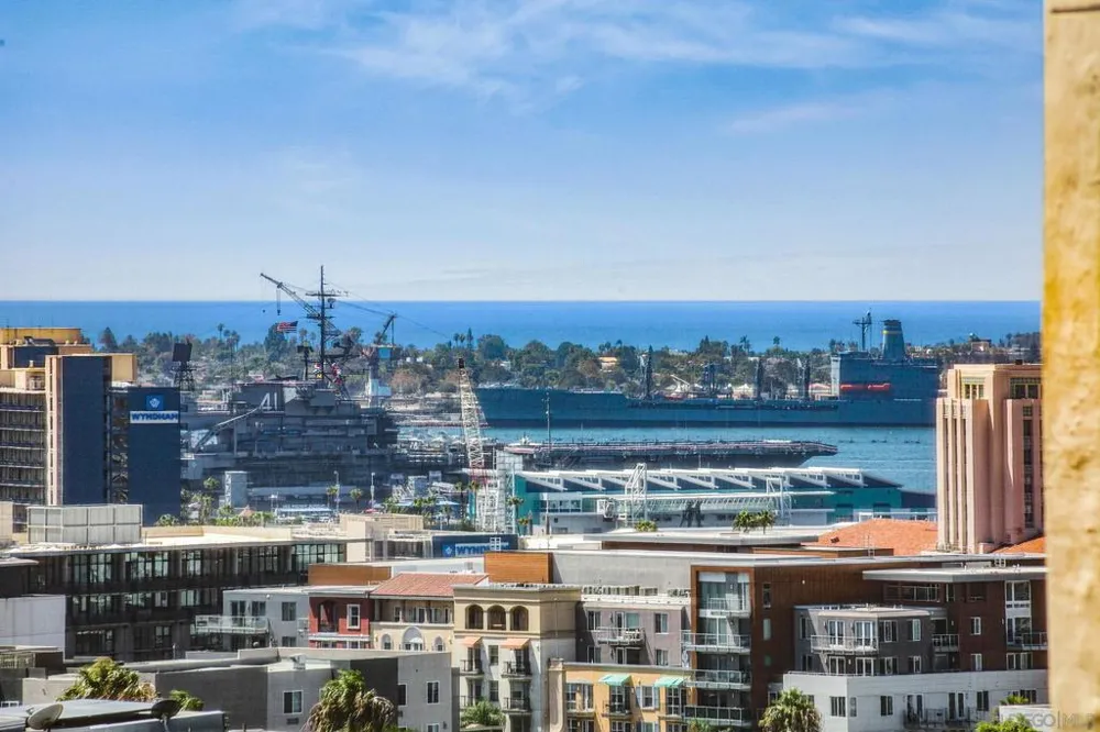 2445 Brant St #510 San Diego, CA 92101