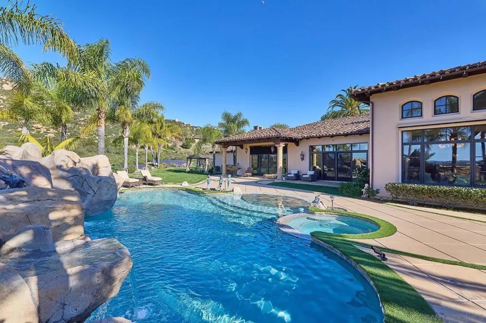 14160 Augusta Ct Poway, CA 92064