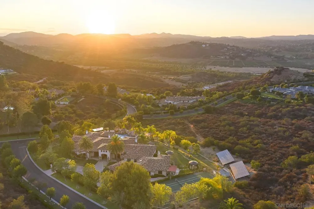 14160 Augusta Ct Poway, CA 92064