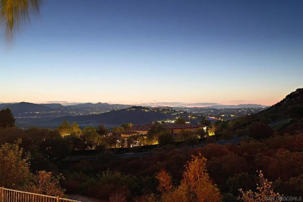 14160 Augusta Ct Poway, CA 92064