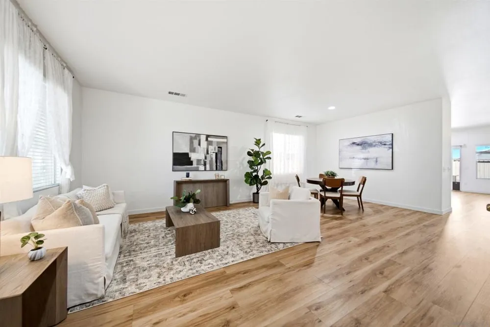 120 Estancia Way Hemet, CA 92545