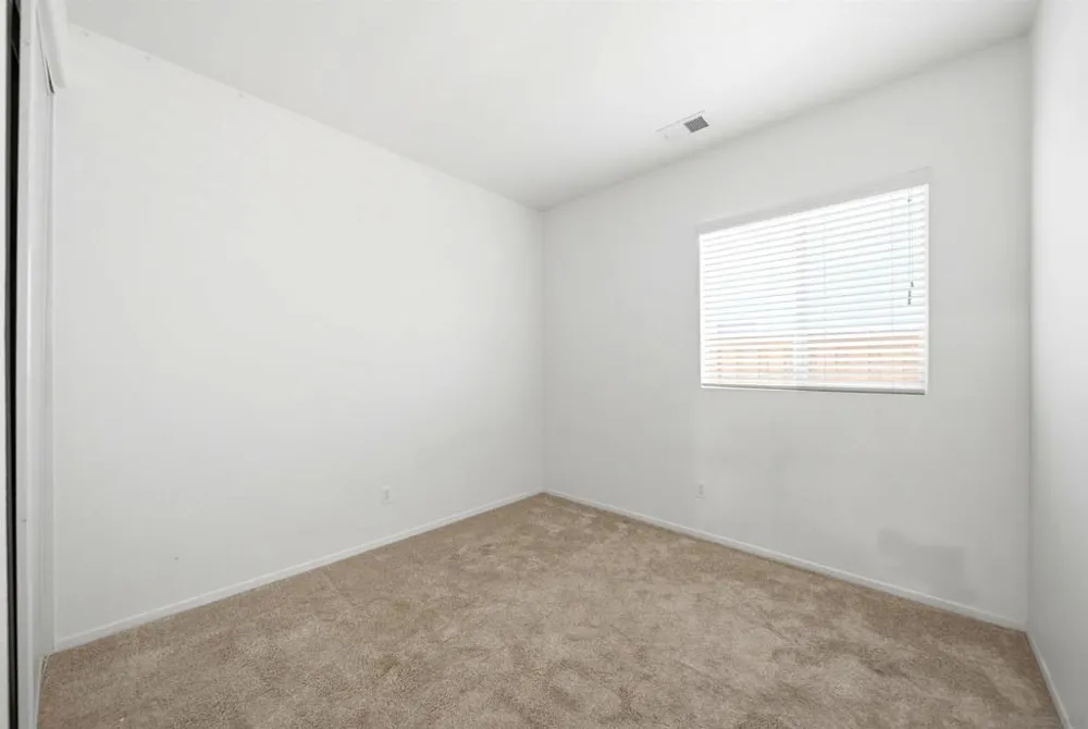 120 Estancia Way Hemet, CA 92545