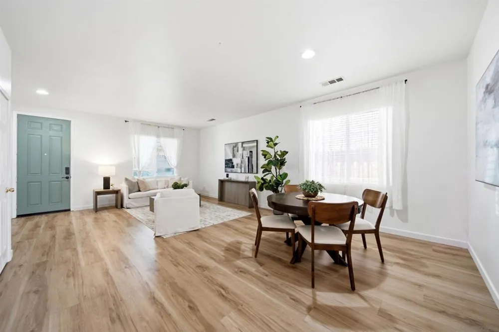 120 Estancia Way Hemet, CA 92545