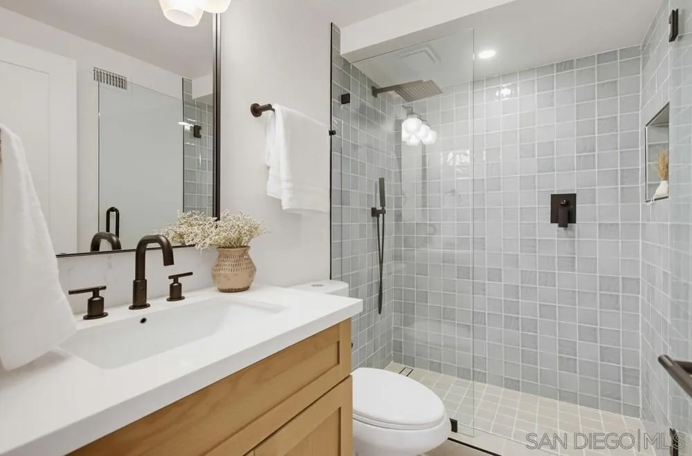 14708 Dash Way Poway, CA 92064