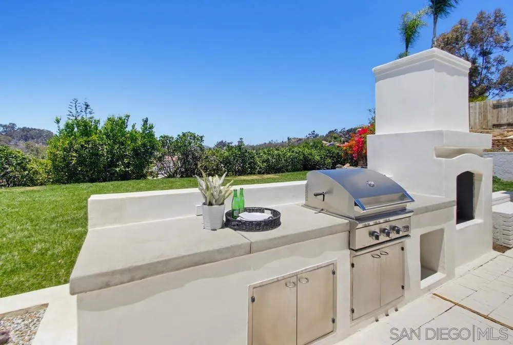14708 Dash Way Poway, CA 92064