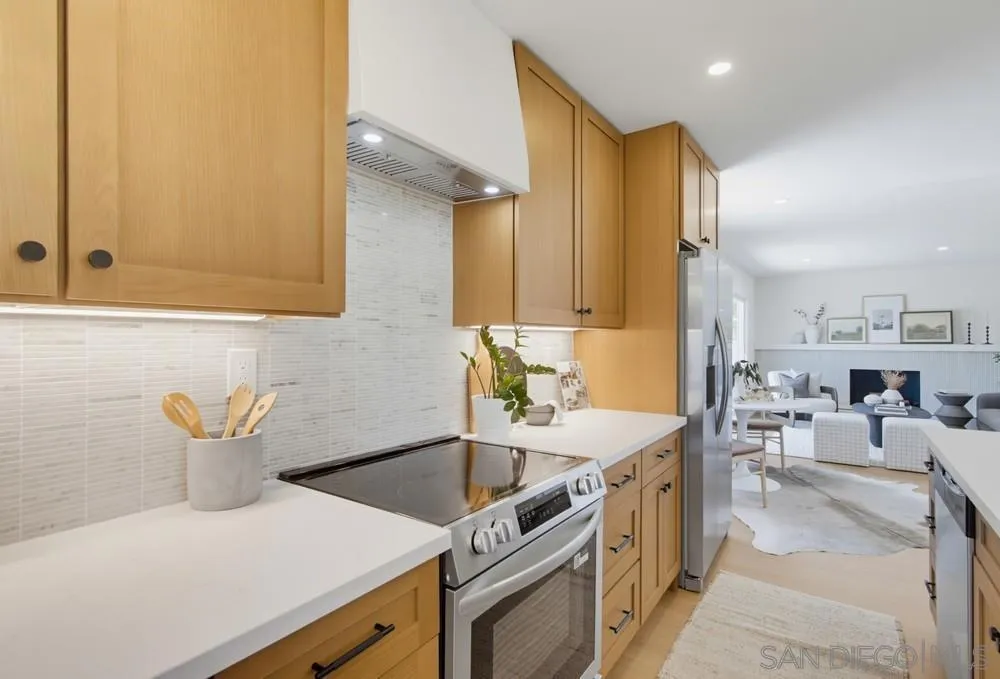 14708 Dash Way Poway, CA 92064