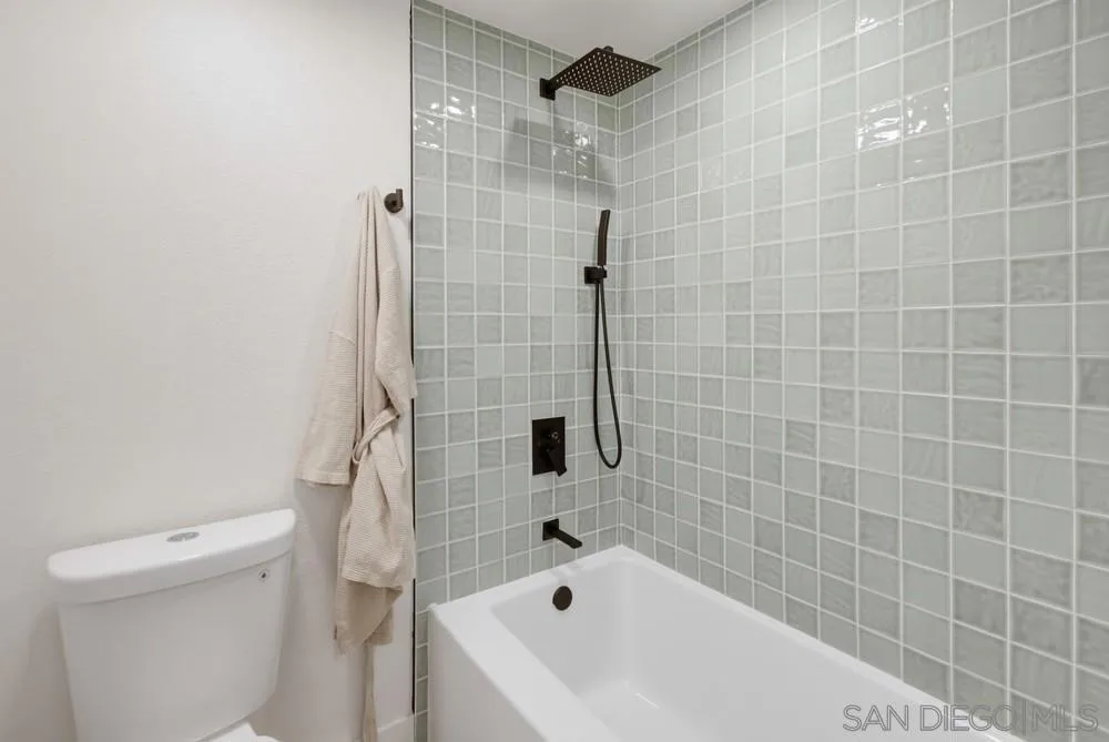 14708 Dash Way Poway, CA 92064