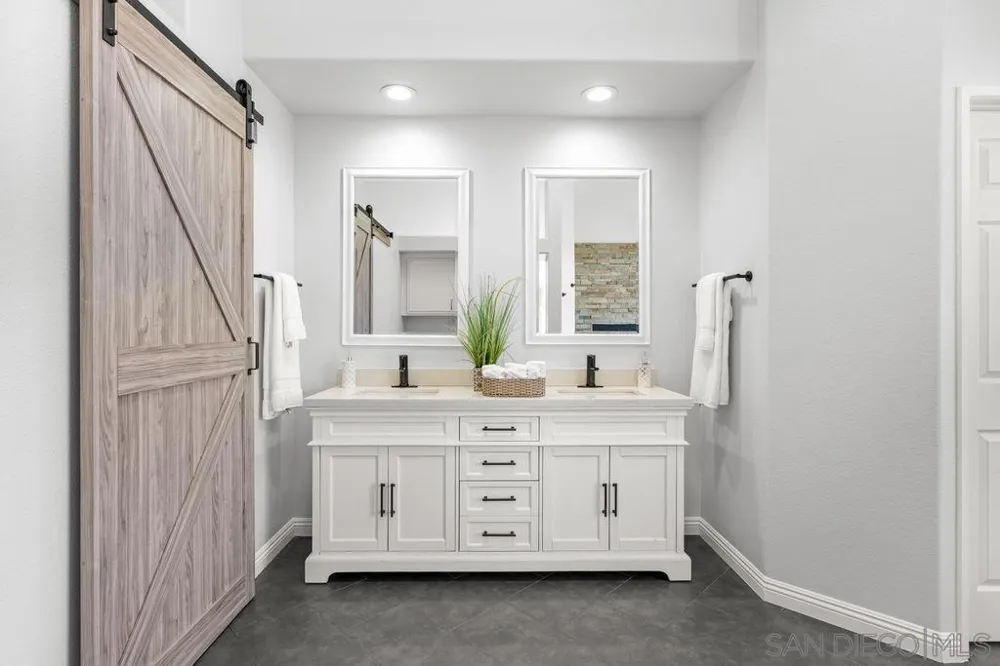 5168 Frazee Oceanside, CA 92057
