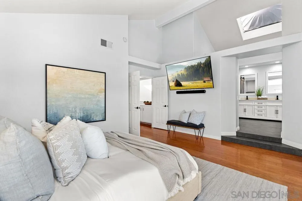 5168 Frazee Oceanside, CA 92057