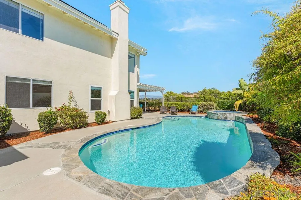 5168 Frazee Oceanside, CA 92057