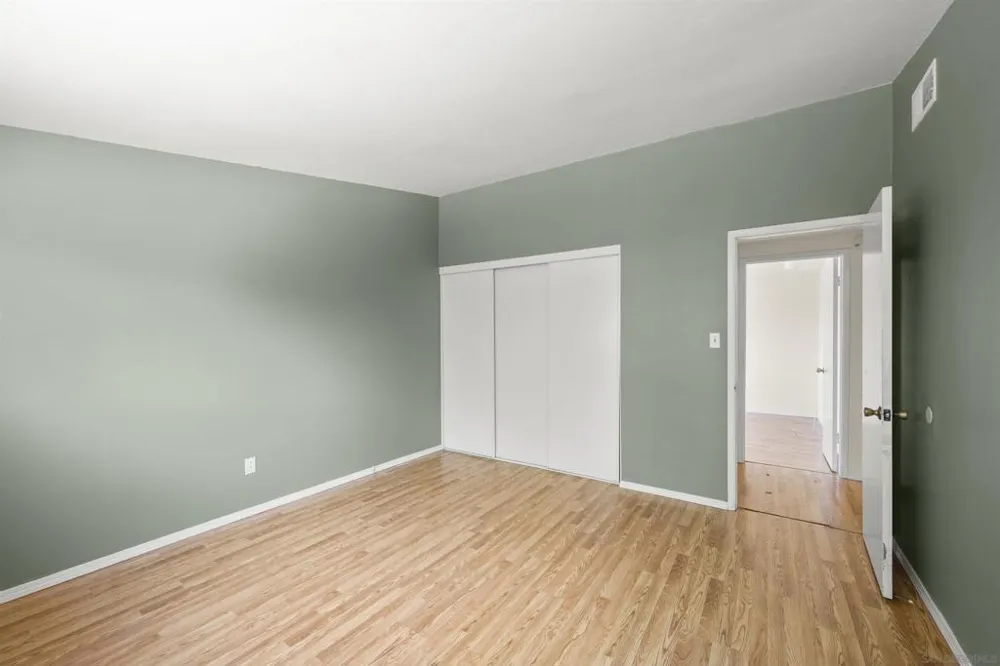 941 Grove Ave Imperial Beach, CA 91932