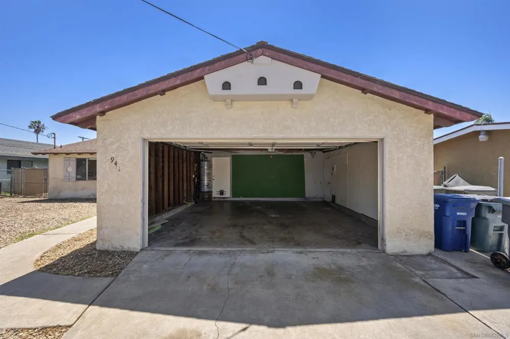 941 Grove Ave Imperial Beach, CA 91932