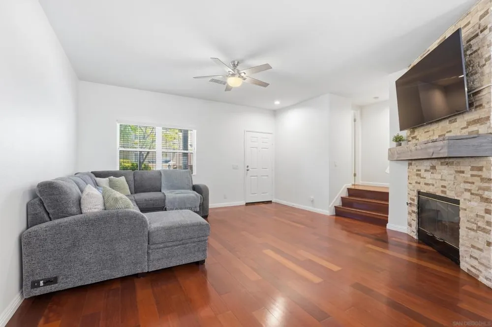 10060 Scripps Vista Way #39 San Diego, CA 92131
