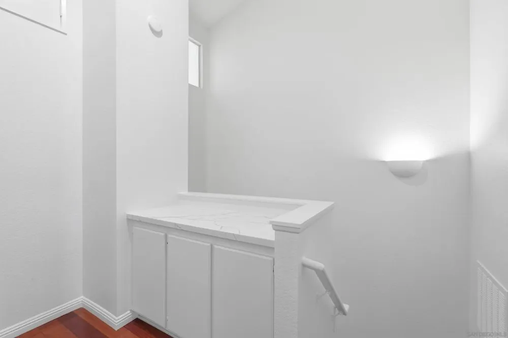 10060 Scripps Vista Way #39 San Diego, CA 92131
