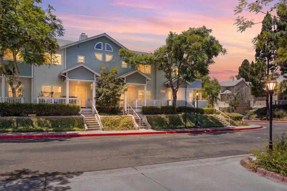 10060 Scripps Vista Way #39 San Diego, CA 92131