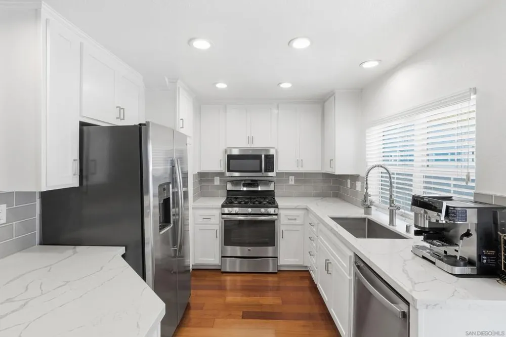 10060 Scripps Vista Way #39 San Diego, CA 92131
