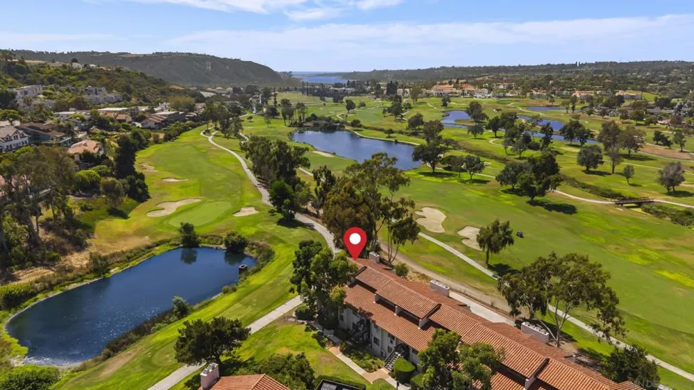 2501 Navarra Dr #121 Carlsbad, CA 92009