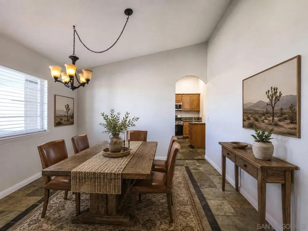 11926 Golden View Road Pinon Hills, CA 92372