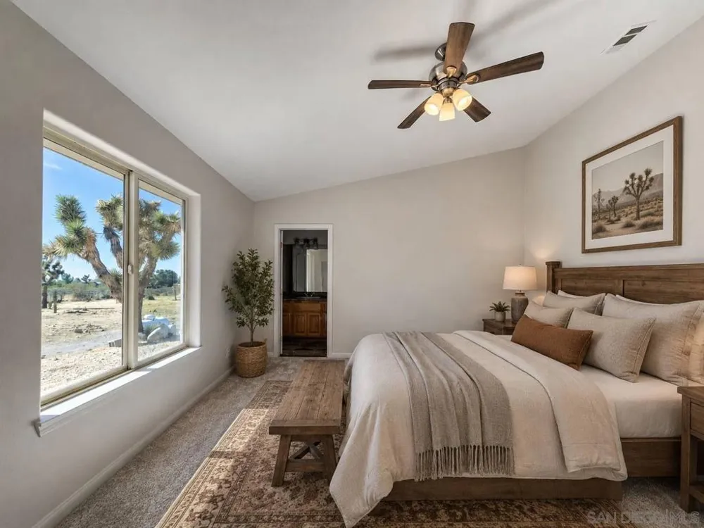 11926 Golden View Road Pinon Hills, CA 92372