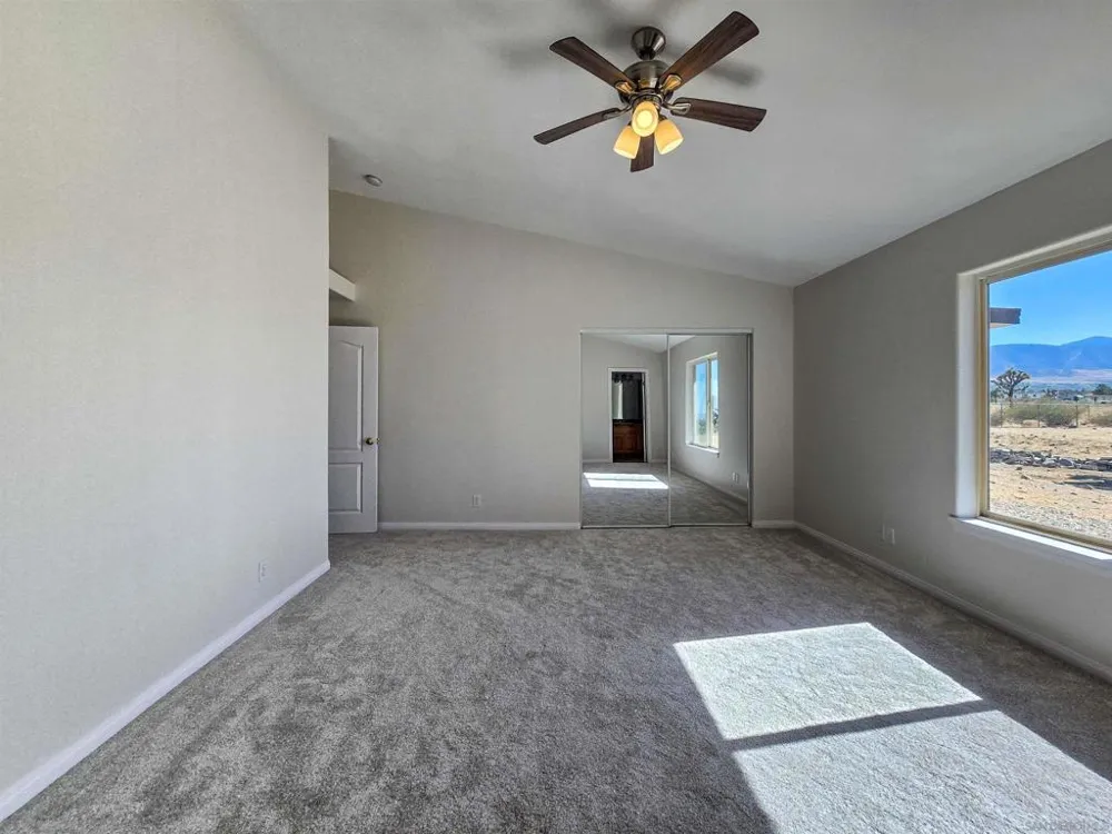 11926 Golden View Road Pinon Hills, CA 92372
